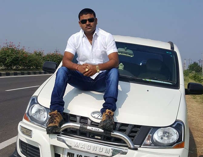 20-22 Lakhs Of Income Every Year This 10th Pass Guy Earns 1 Crore Per Month By Selling Goats credityatra