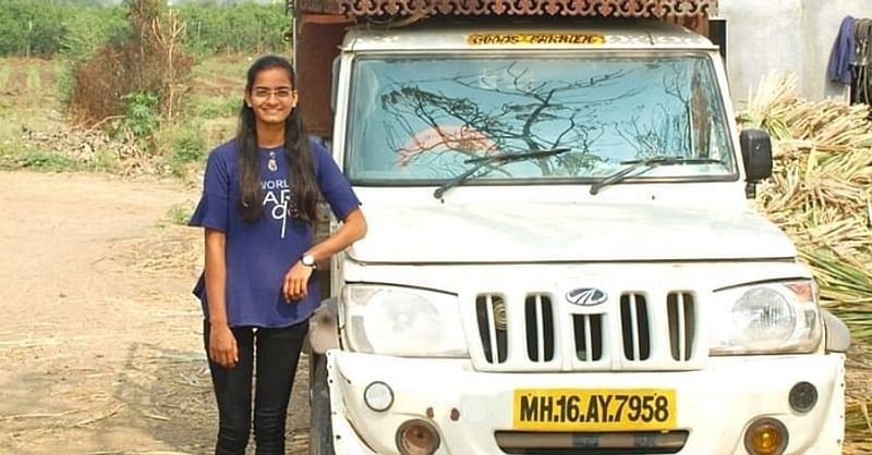 22 year old girl earning 6 lakhs per month credityatra