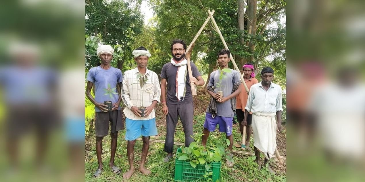 33-year-old youth changed the fate of farmers, in this way farmers are earning double credityatra